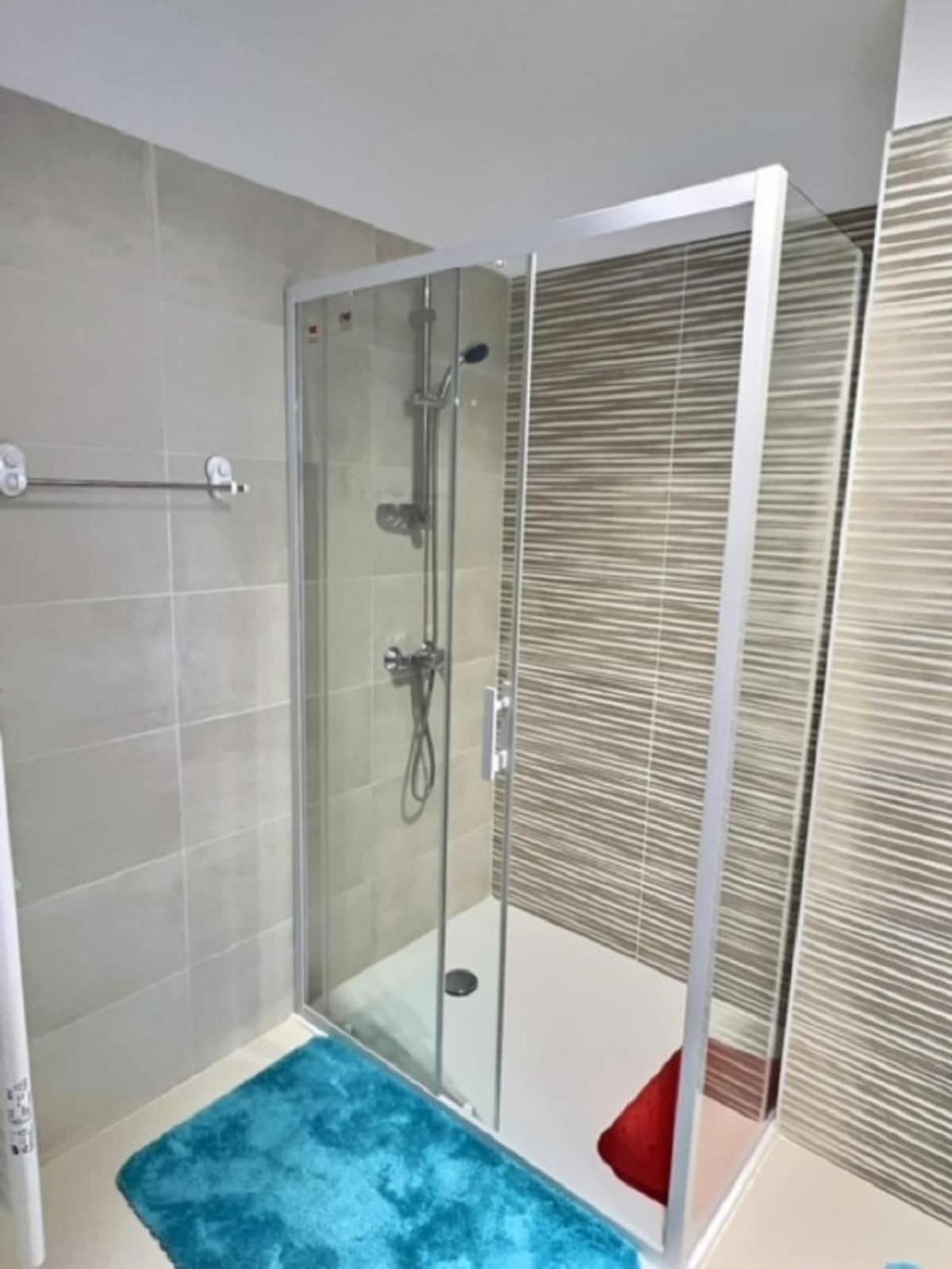 A 150M De La Plage - Coquet Appartement Pour 4 Personnes Vias Exterior photo